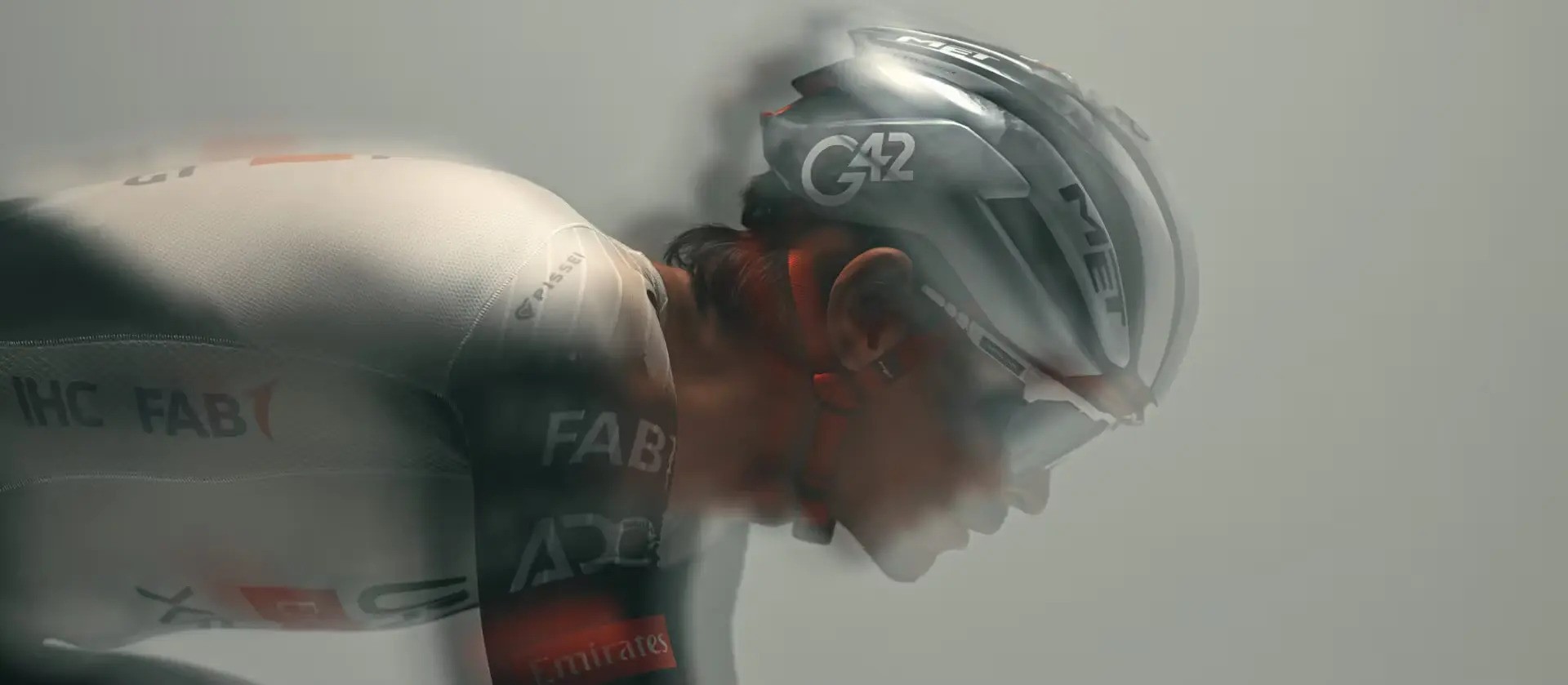 Kolesarska čelada MET